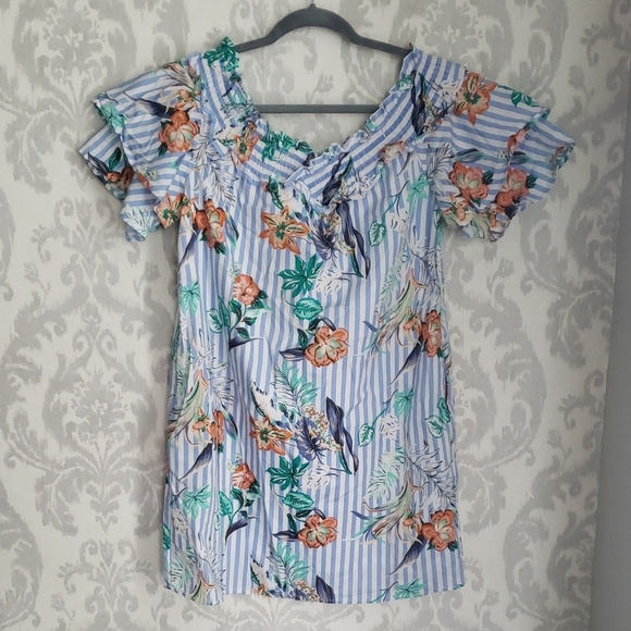 Boston Proper Dresses & Skirts - Floral Striped Women's Top